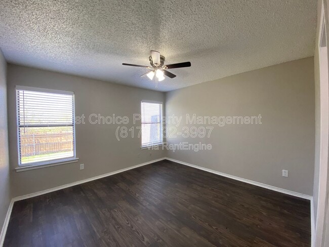 Building Photo - 6706 Crestmont Ct