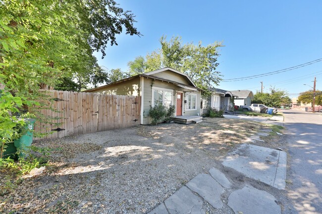 Foto del edificio - Lovely home in Denver Heights Available fo...