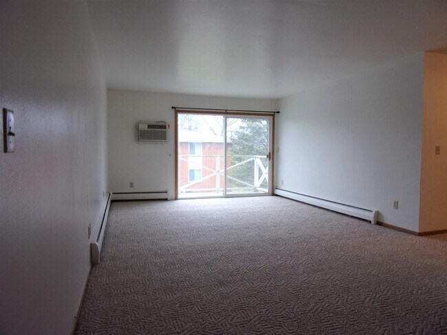 Foto del edificio - 3801 N Main St