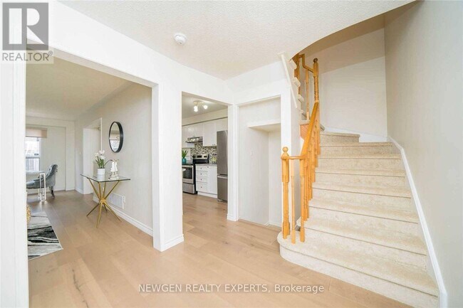 Photo du bâtiment - 1856 Woodgate Ct