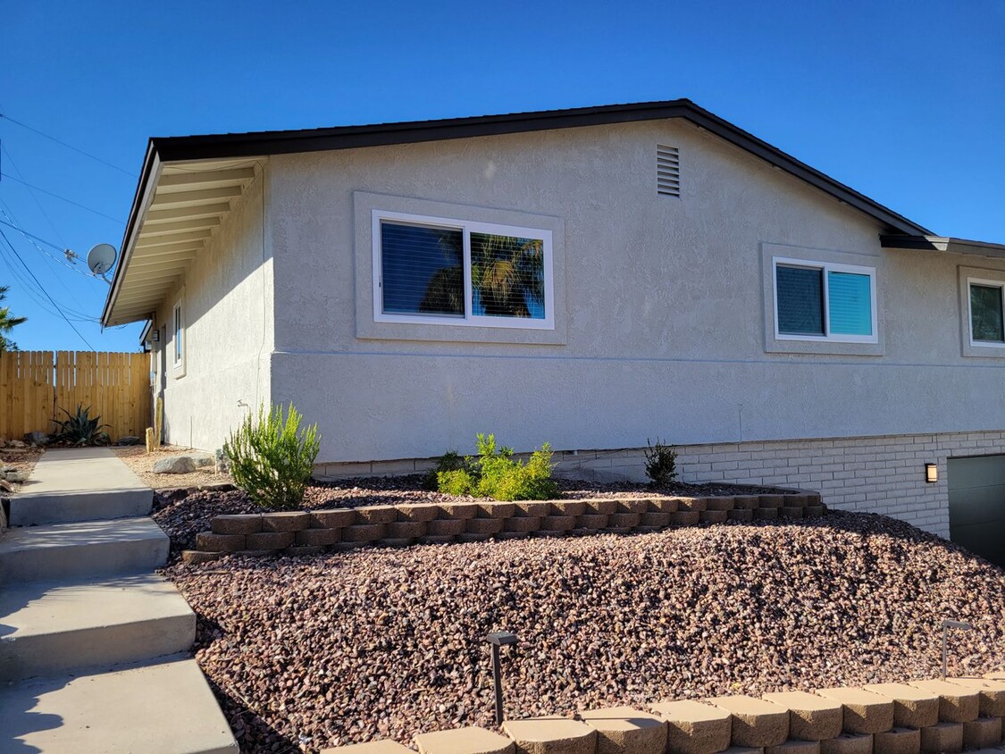 Primary Photo - REDUCED!!! Unfurnished Long Term