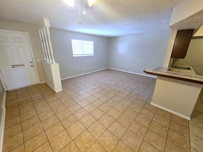 Foto del edificio - 3746 N Nicklas Ave