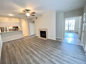 Building Photo - 2121 El Paseo St