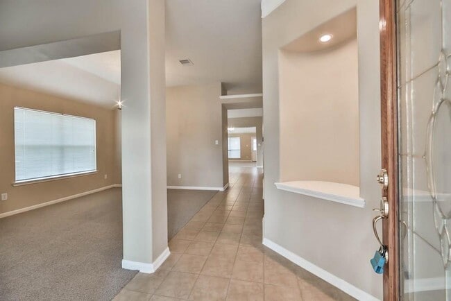 Building Photo - 20542 Avery Grove Ct