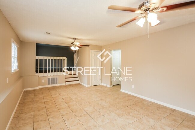 Building Photo - Charming 4 Bedroom in Lawrenceville!