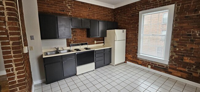 Foto del edificio - 607 Lindsay St