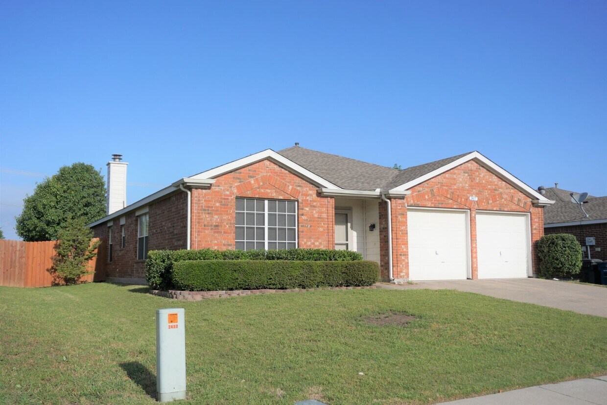 Foto principal - 2417 Hampton Dr