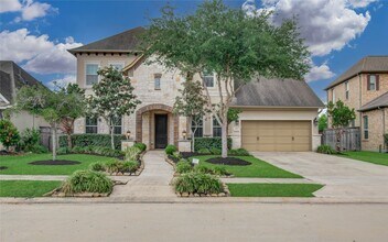 Building Photo - 2403 Orchard Way