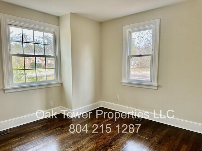 Foto del edificio - 6339 Glenway Dr