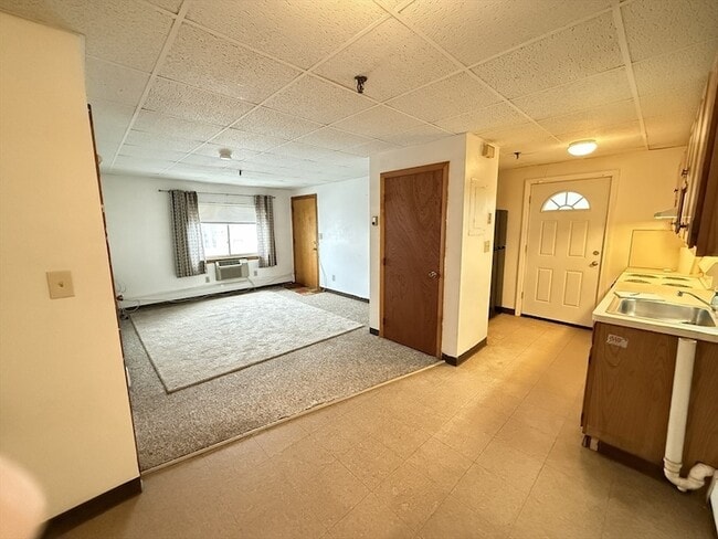 Building Photo - 12 Hammond St