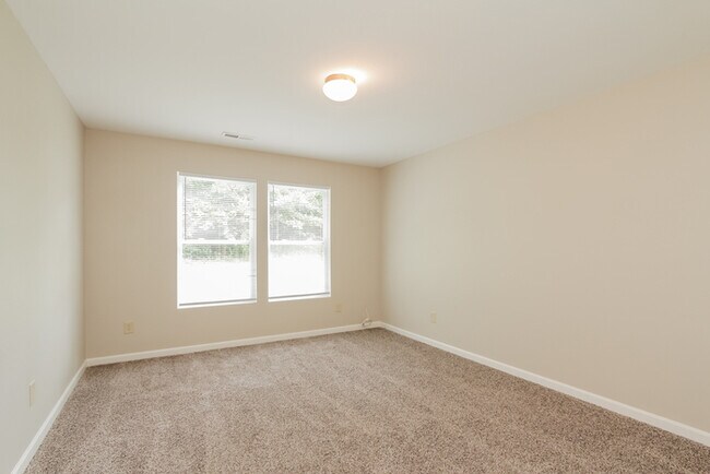 Building Photo - Delightful 3 Bedroom Home in Clover