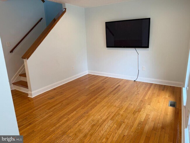 Foto del edificio - 7431 Shady Glen Terrace