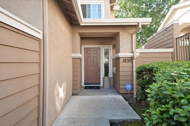 Building Photo - Bright and Spacious, 2BD/2.5BA, Two-Story Condo in Oak Creek in San Ramon- Available NOW!