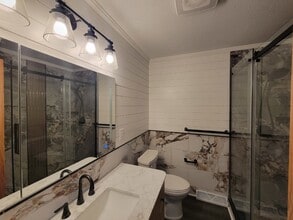 Building Photo - 7958 Hillside Rd