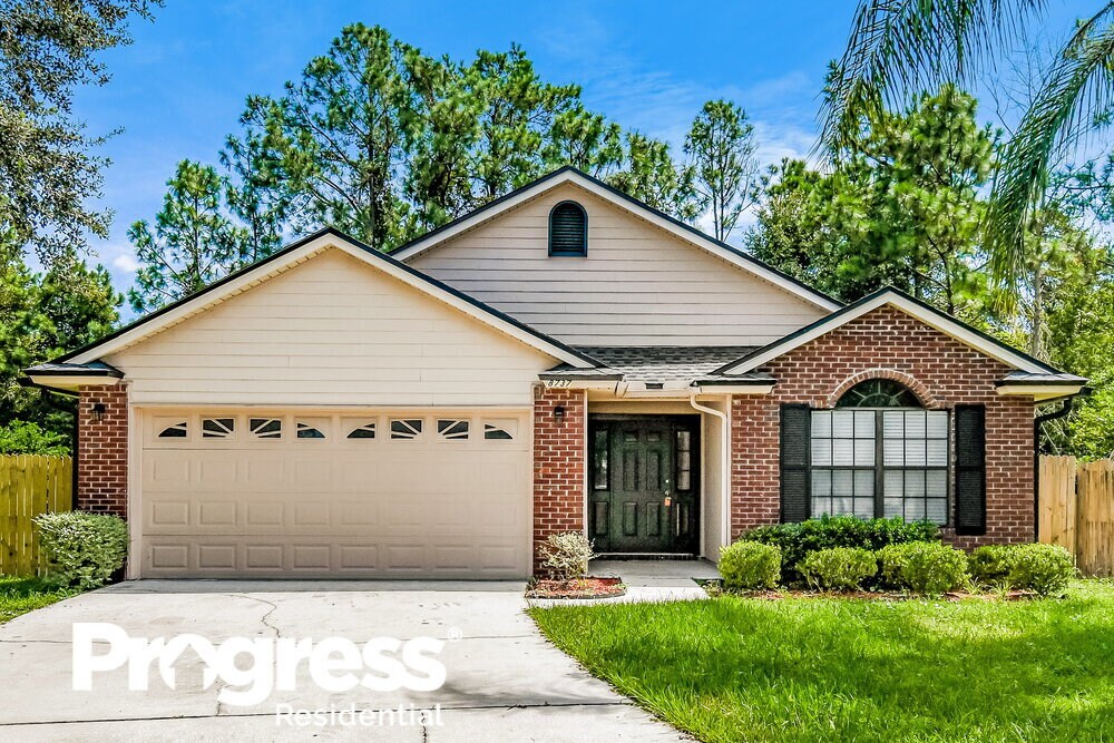 8737 Edgebrook Ct, Jacksonville, FL 32244 House Rental in