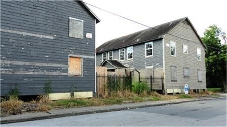 Building Photo - 2623 Canfield St