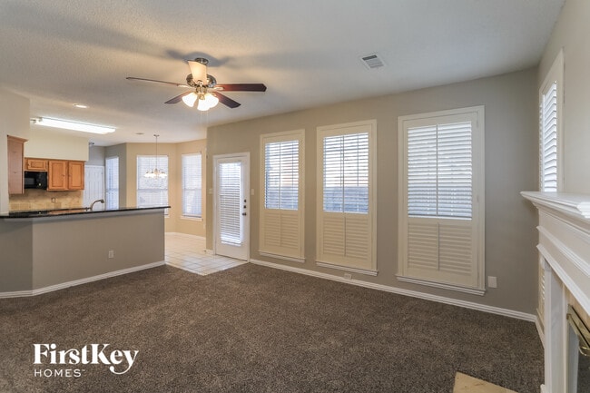 Building Photo - 311 Riverwalk Ln