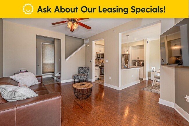 Foto del edificio - 4414 Cedar Springs Rd