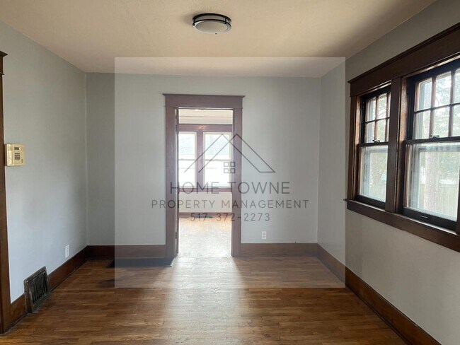 Foto del edificio - 1117 Berten St