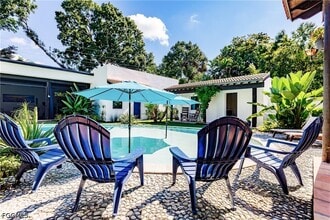 Building Photo - 1291 Caloosa Dr