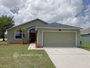 Building Photo - 2048 Gloria Cir