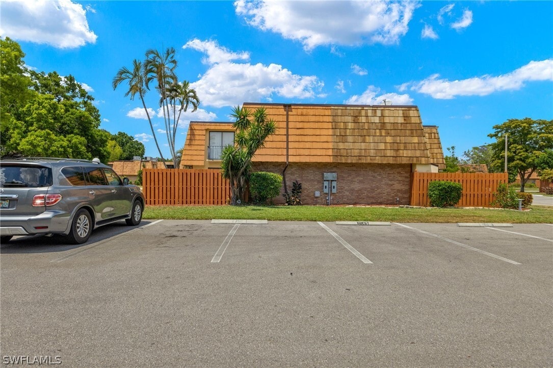Primary Photo - 1706 Park Meadows Dr