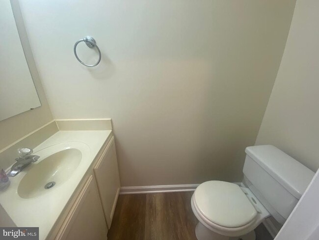 Building Photo - 241 Liberty Dr