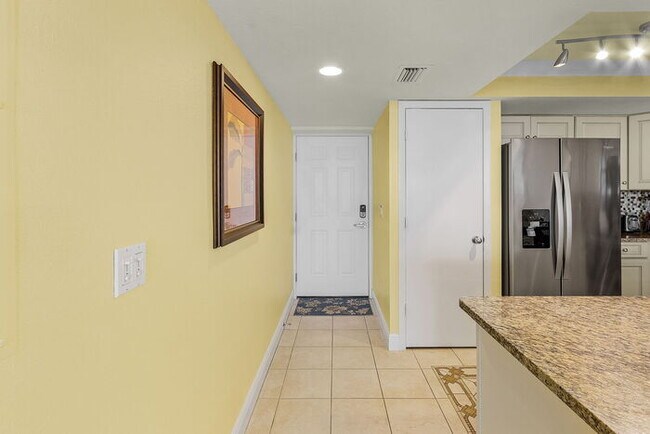 Foto del edificio - Bay View Tower #1034-Sanibel Harbour Resort
