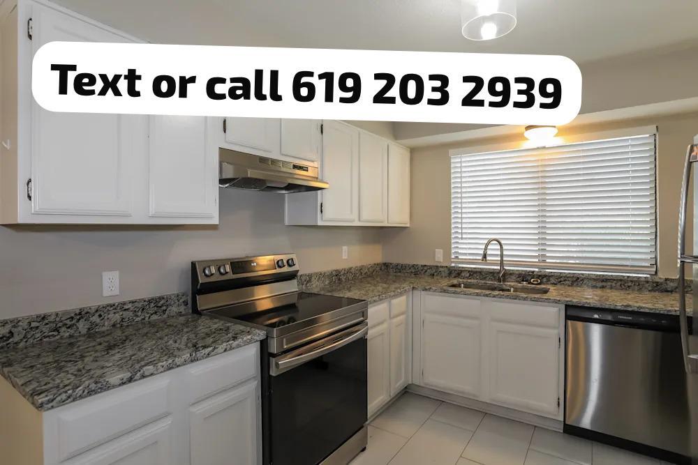 Foto principal - 2422 Bentley Dr