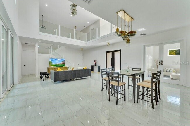 Foto del edificio - 10468 SW 32nd Ave