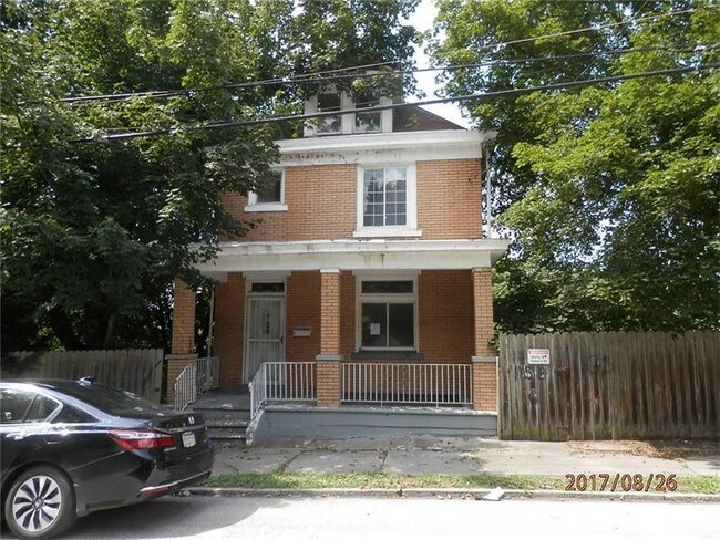Building Photo - 115 N 3rd St