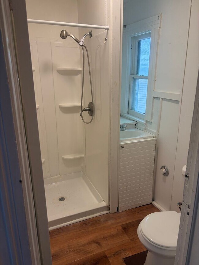 Foto del edificio - Newly renovated 4 bedroom duplex