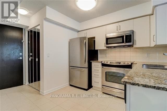 Building Photo - 215 Sherway Gardens Rd