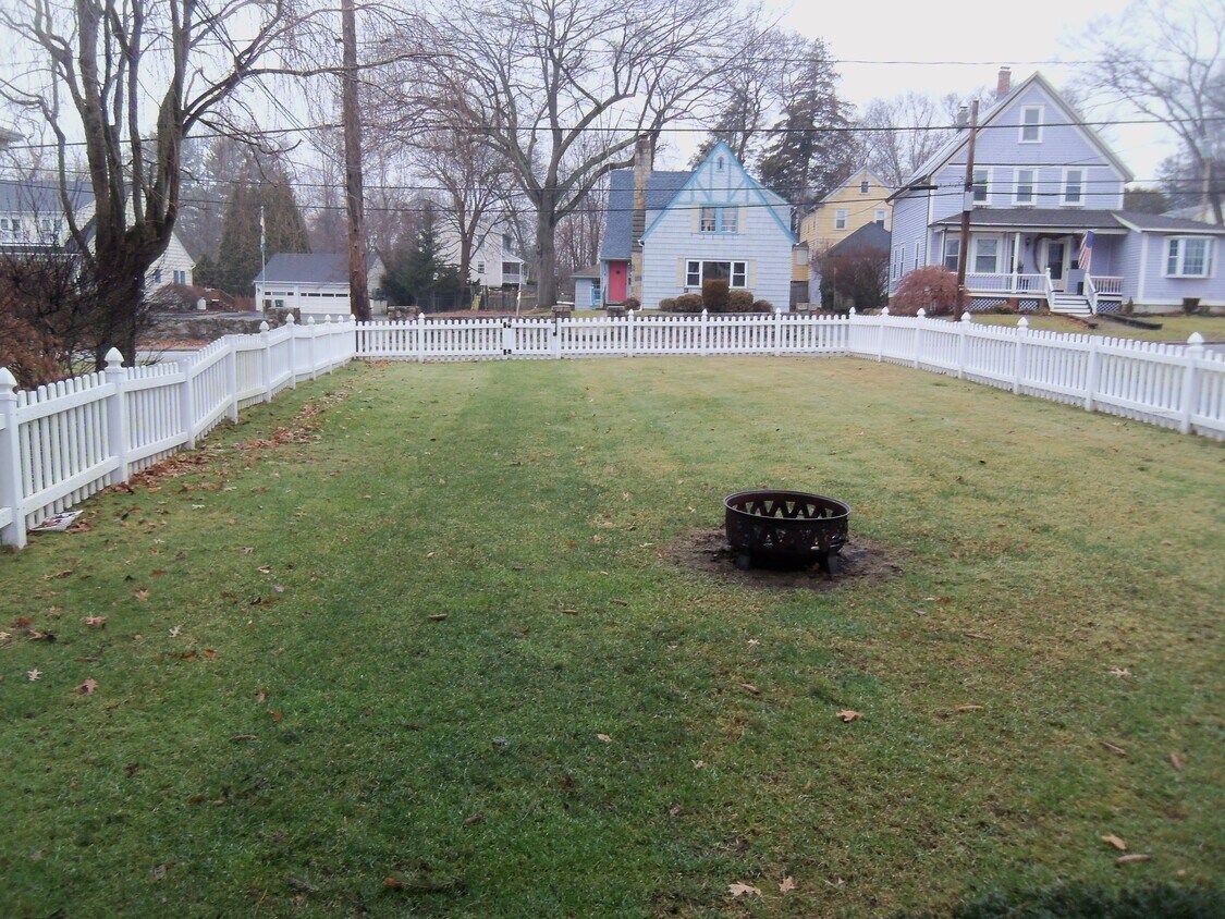 Front Yard - 281 Gaskill St