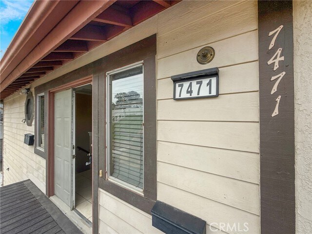 Primary Photo - 7471 Boyd Ave