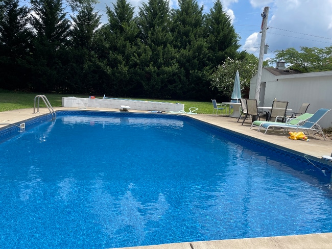 Foto del edificio - 920 Riverview Dr