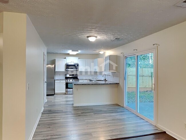 Foto del edificio - 159 Holly Mill Village Dr