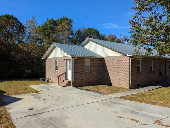 Foto del edificio - 115 Summerfield Rd