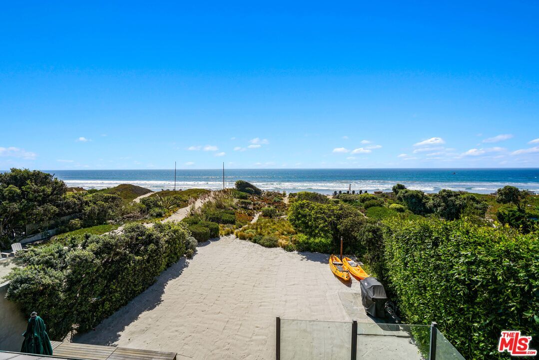 Primary Photo - 30916 Broad Beach Rd