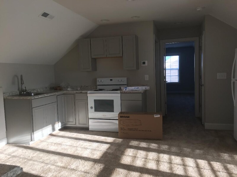 Foto principal - 14410 Eastfield Rd