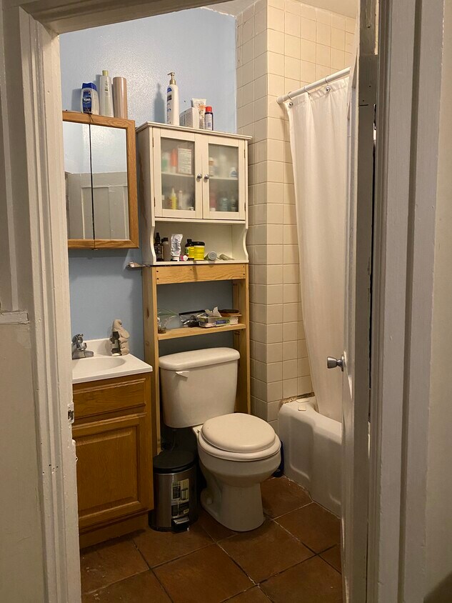 Primary Photo - 1606 N Franklin Pl.