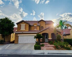 Building Photo - 777 Valley Rise Dr