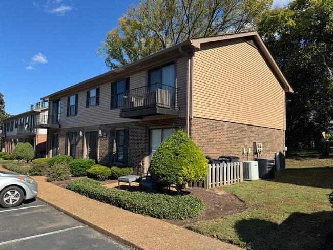 Building Photo - 5807 Brentwood Trace