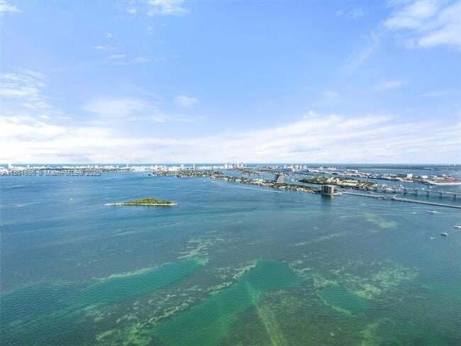 Photo - 700 NE 24th St Apartment