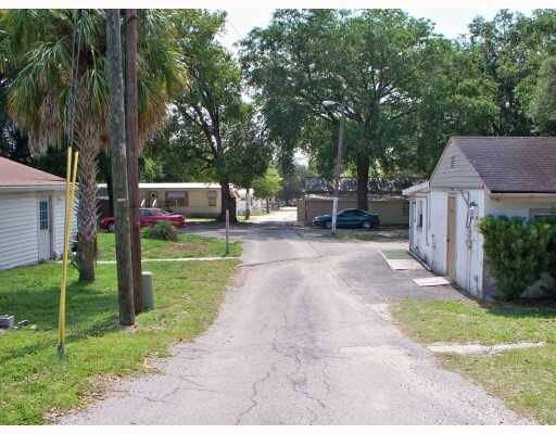 Building Photo - MHP Zephyrhills