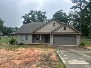 Building Photo - 108 Sample Rd