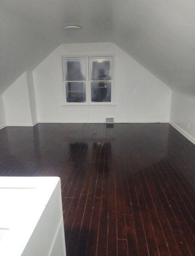 Foto del edificio - 10835 Somerset Ave