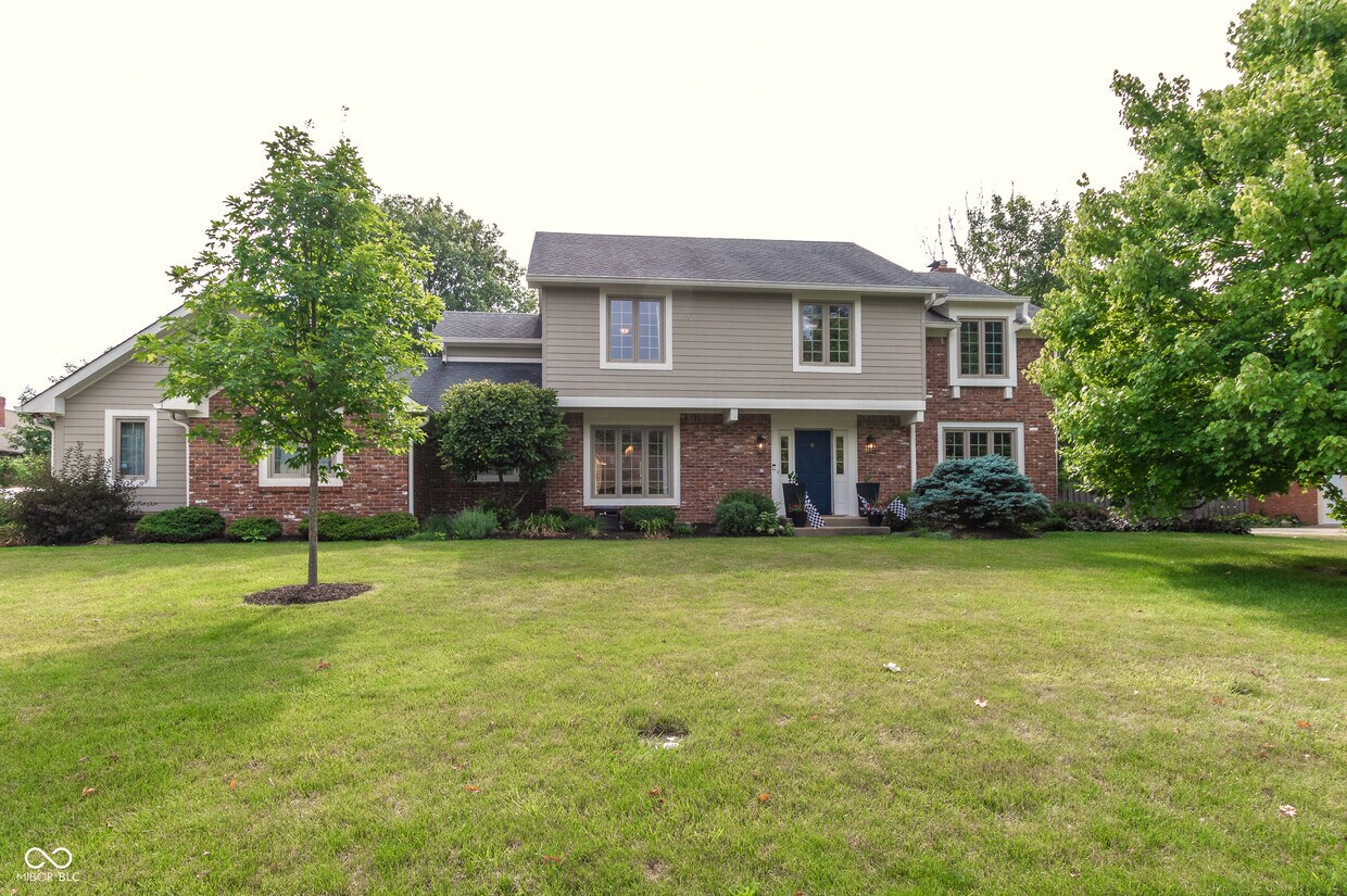 Primary Photo - 13221 Brookshire Pkwy