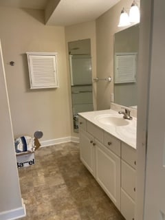 Building Photo - 1613 Hickory Trace Dr