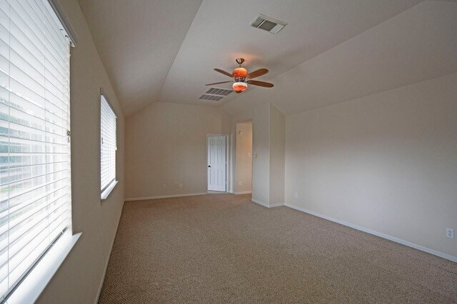 Foto del edificio - 26635 Summerbend Hollow Ln